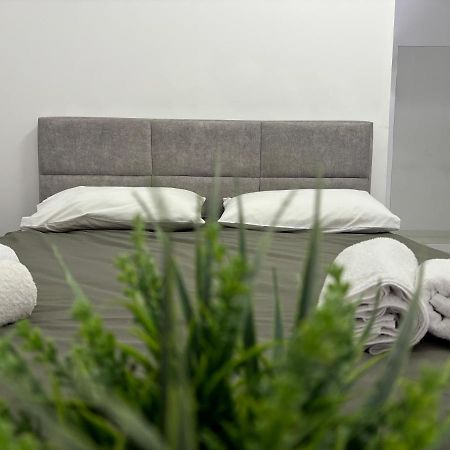 טיראנה Center, Selvia White Apartment מראה חיצוני תמונה