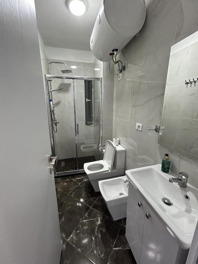 טיראנה Center, Selvia White Apartment מראה חיצוני תמונה